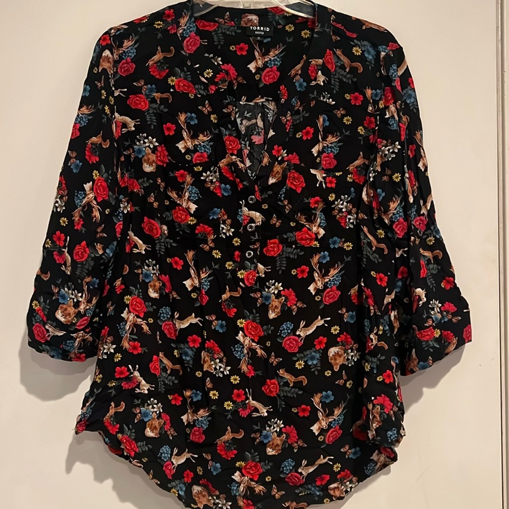 Torrid size 0 blouse
